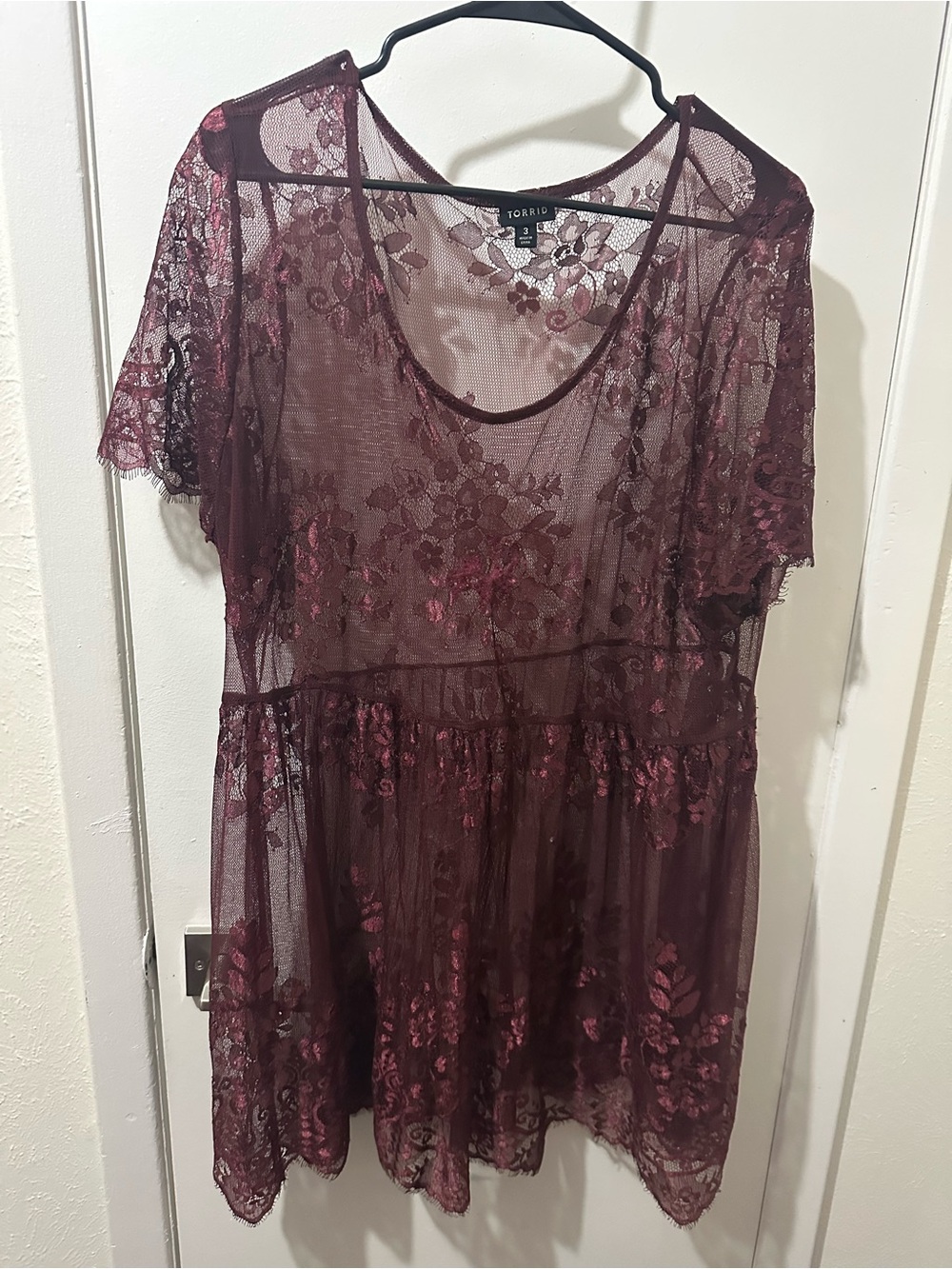 torrid Wine Lace Short Sleeve Sheer Tunic